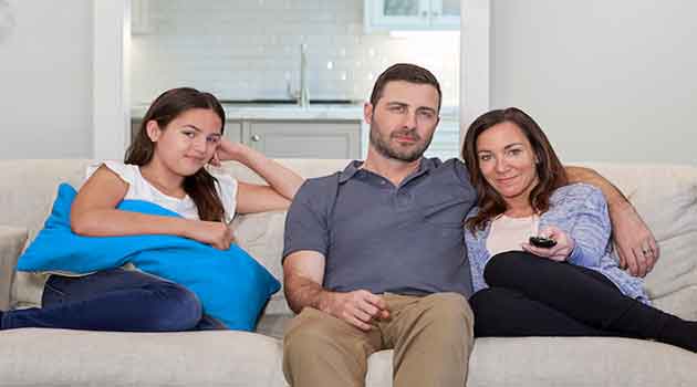 US adults giving more time to media